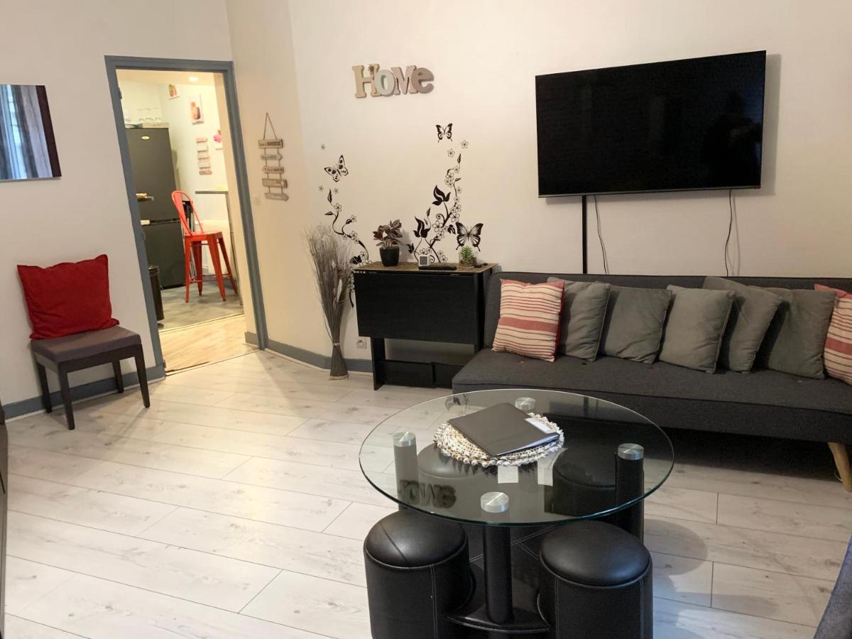 Appart Cosy Hypercentre Blois 5Mn Chateau Parking Voiture Velos Esterno foto