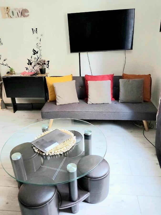 Appart Cosy Hypercentre Blois 5Mn Chateau Parking Voiture Velos Esterno foto