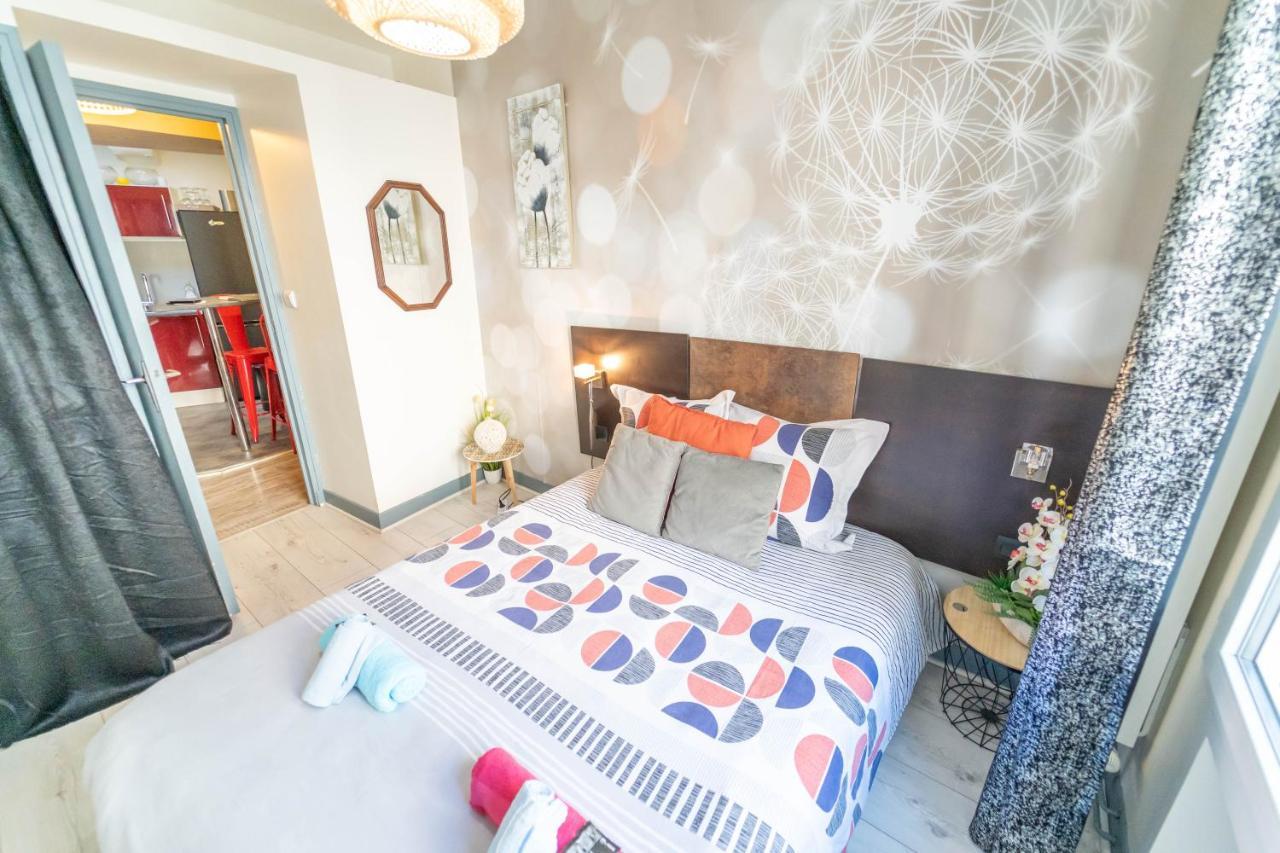Appart Cosy Hypercentre Blois 5Mn Chateau Parking Voiture Velos Esterno foto